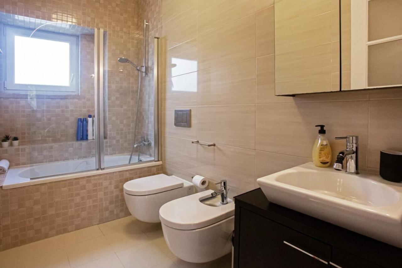 Cosy 1 Bedroom Apartment In Belem Lisboa Kültér fotó